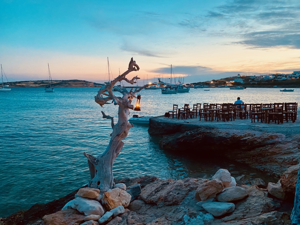 bar de koufonisia, vue sur la baie